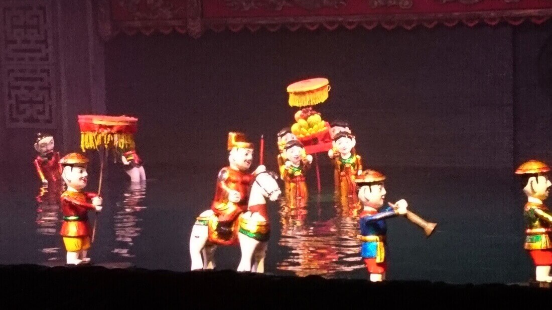 water-puppet-theater
